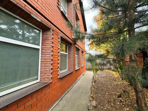 дом по адресу Череповецкая ул., 8
