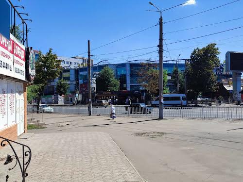 коммерческая по адресу Університетський проспект, 1