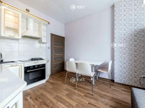 квартира за адресою Домобудівельна вул., 5