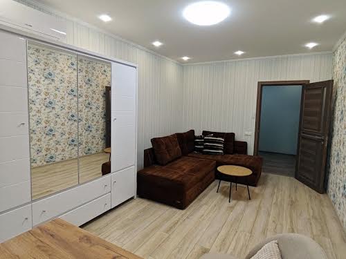 квартира по адресу Драгоманова ул., 4-А