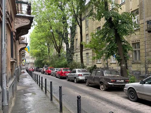 квартира за адресою Дмитра Донцова вул. (Котовського), 12