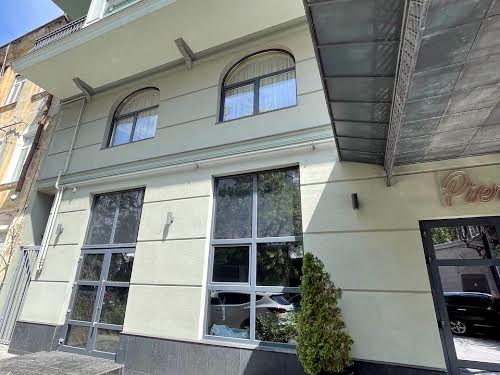 комерційна за адресою Успенський пров., 11