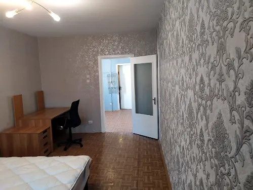 квартира за адресою Анни Ахматової вул., 41