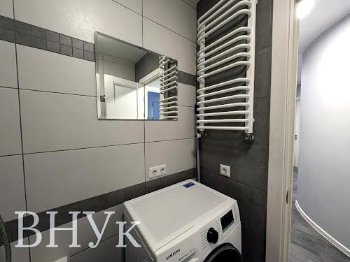 квартира за адресою Золотогірська вул., 3А
