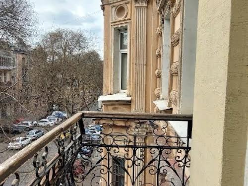комерційна за адресою Павла Зеленого вул. (Коблевська), 41