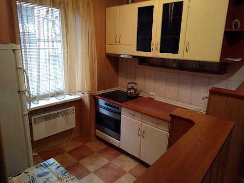 квартира за адресою Піскова, 5