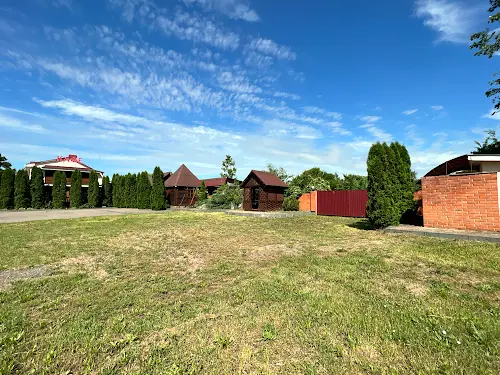 комерційна за адресою Житомирська, 100