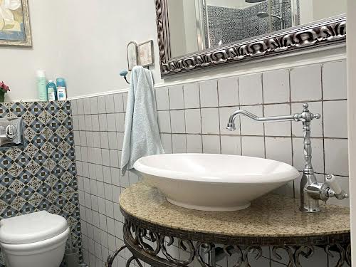 квартира по адресу Літературна, 12 А