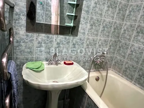 квартира за адресою Володимира Висоцького бульв., 11