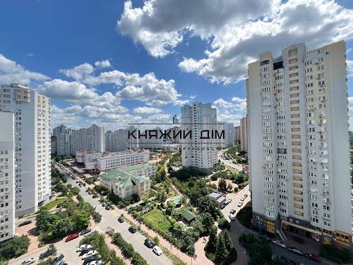 квартира за адресою Миколи Бажана просп., 12
