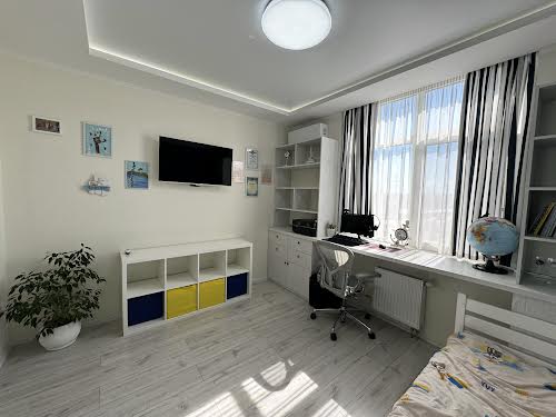 квартира за адресою Сім'ї Кульженків вул. (Петра Дегтяренка), 31-А