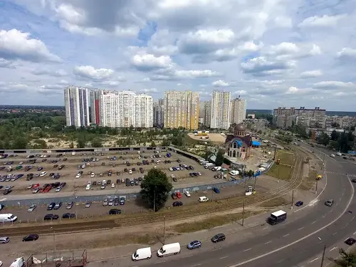 квартира за адресою Милославська вул., 19