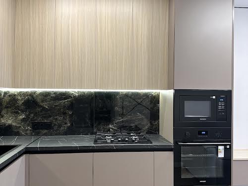квартира за адресою Височана вул., 18