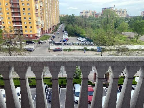 квартира за адресою Михайла Максимовича вул. (Онуфрія Трутенка), 24-А