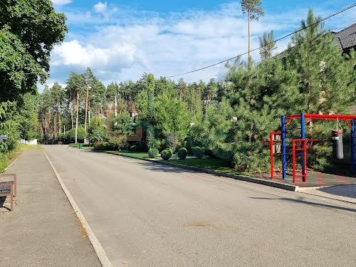 дом по адресу Буча, Патріотів