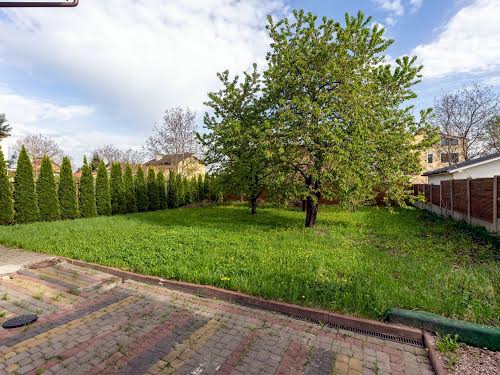 будинок за адресою Наварійська вул., 68