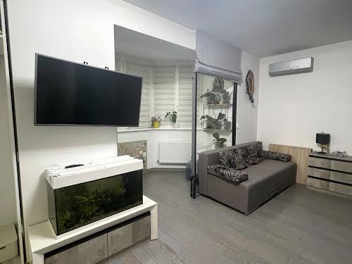 квартира за адресою Щаслива вул., 50