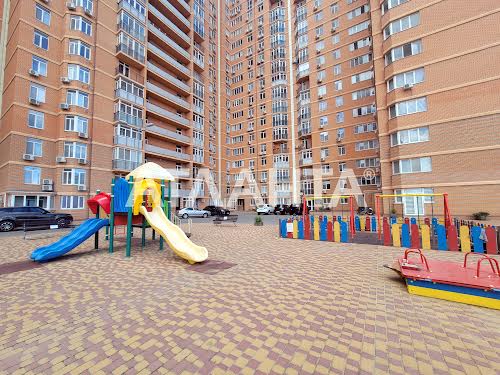 квартира за адресою Жаботинського вул. (Пролетарская улица), 56а