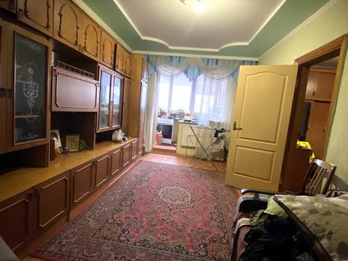 квартира за адресою Максима Залізняка вул., 12