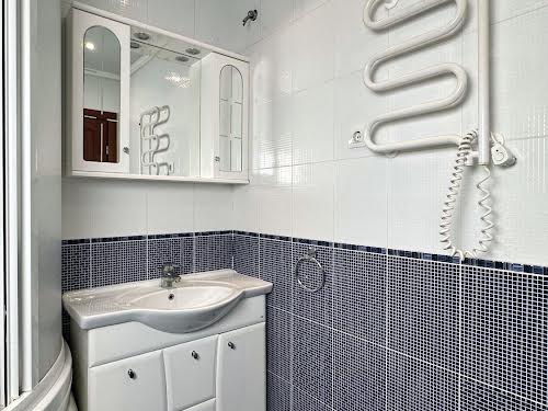 квартира за адресою Шота Руставелі вул., 44