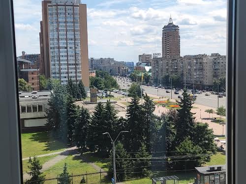 квартира по адресу Леси Украинки бульв., 19