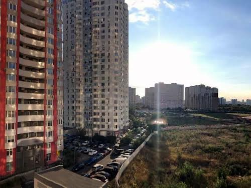 квартира по адресу Драгоманова ул., 2-Б