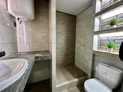 квартира за адресою Космонавтів вул., 98