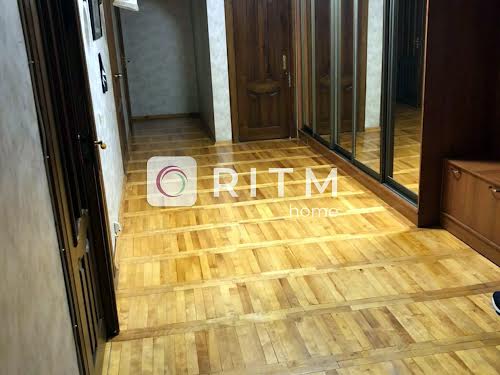 квартира по адресу Кравчука ул., 44