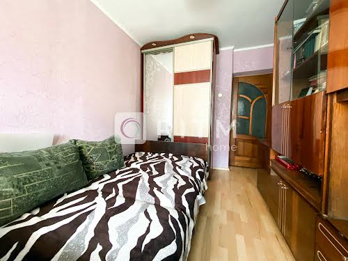 квартира за адресою Конякіна вул., 37