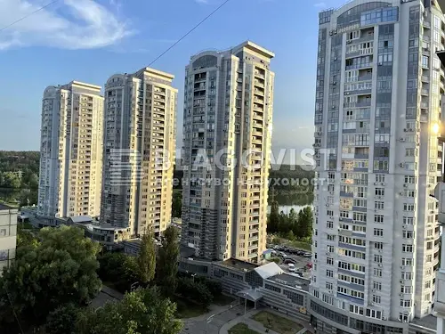 квартира за адресою Миколи Ушакова вул., 1-Б