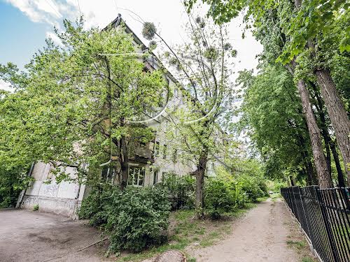 квартира за адресою Авіаконструктора Антонова вул., 4