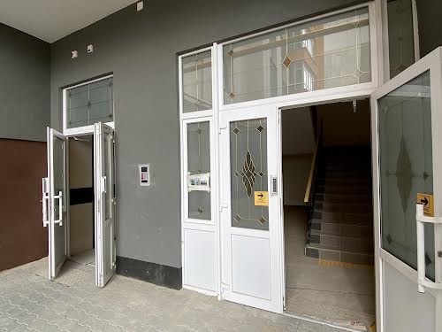 квартира по адресу Степана Бандери ул., 32/1
