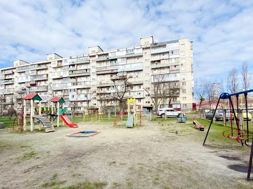 квартира за адресою Павла Тичини просп., 21