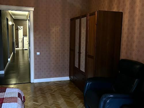 квартира за адресою Старонаводницька вул., 6-А