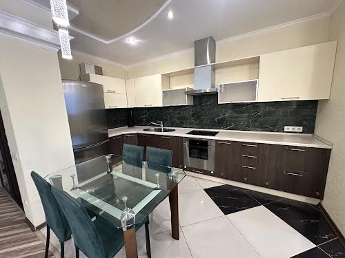 квартира за адресою Олени Пчілки вул., 2