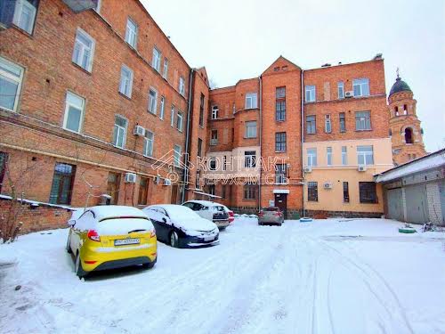квартира за адресою Кандаурова вул., 3