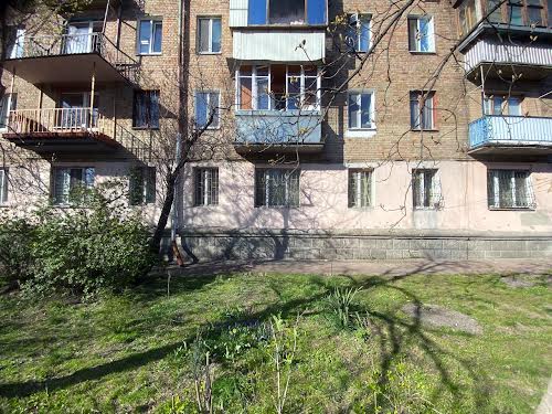 комерційна за адресою Юрія Глушка вул. (Подвойського), 10