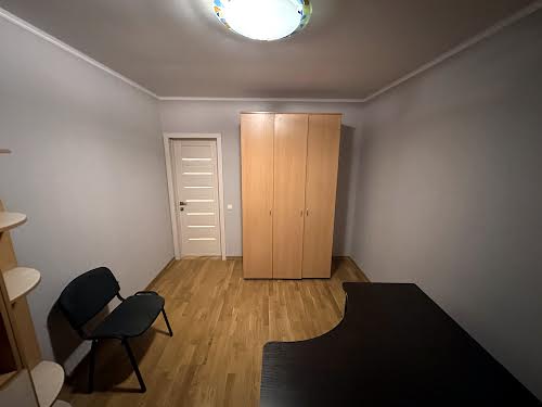 квартира за адресою Миколи Бажана просп., 26