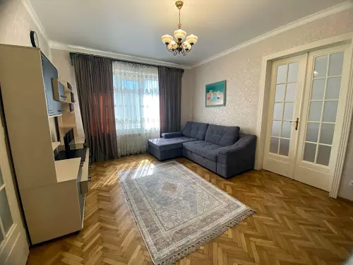 квартира за адресою Університетська вул., 14