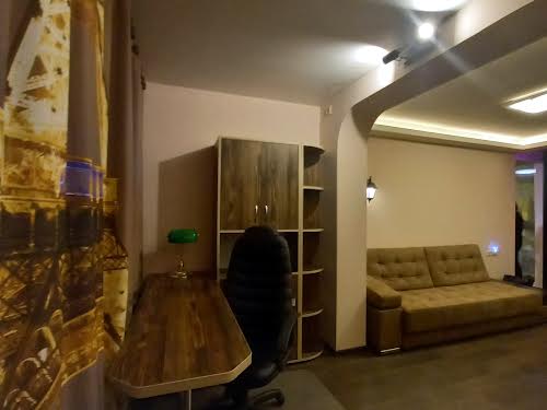 квартира по адресу Героев Днепра ул., 38-Г