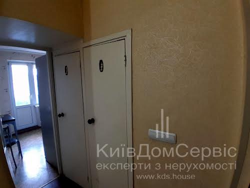 квартира за адресою Академіка Глушкова просп., 18