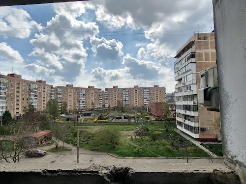 квартира за адресою Автозаводська вулиця, 30