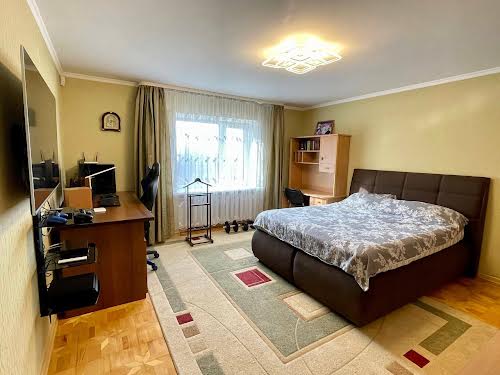 будинок за адресою Володимира Моссаковського вул. (Клари Цеткін), 30А