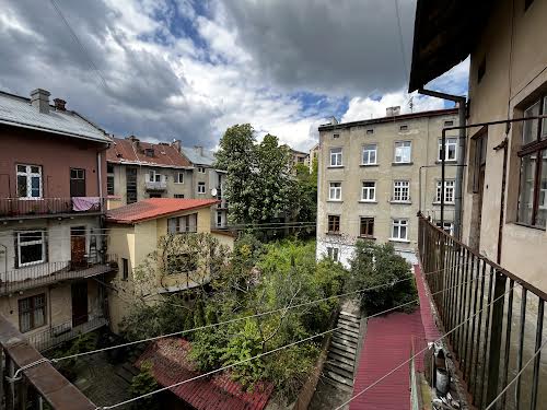 квартира за адресою Патріарха Димитрія Яреми вул. (Антона Чехова), 41