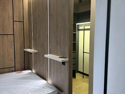 квартира за адресою Святослава Хороброго вул., 11-Б