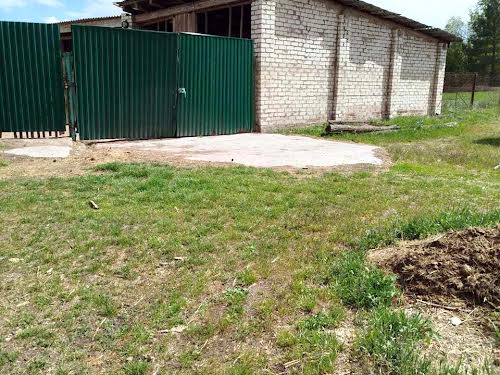 дом по адресу с. Полянь, Незалежності