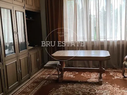 квартира за адресою Салютна вул., 4-А