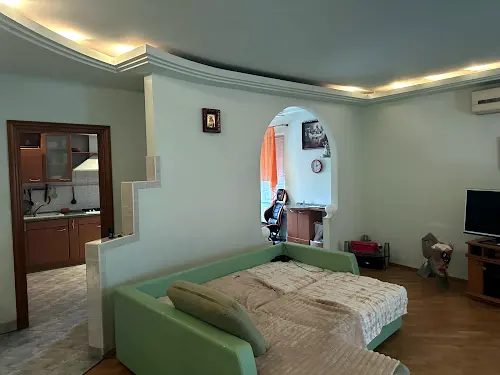 квартира по адресу Карпатская ул., 15а