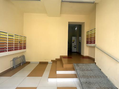квартира за адресою Святошинська вул., 27Г-3
