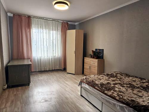 квартира за адресою Пономарьова вул., 18а